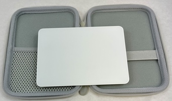 Apple Trackpad A3120 USB-C Version w/Case