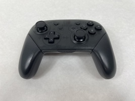 Nintendo Switch Pro Controller