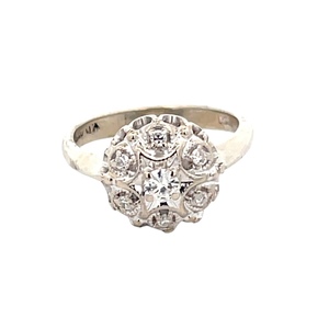 Ladies Vintage 14K White Gold 1/5CTW Diamond Cluster Cocktail Ring SZ:5