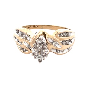 Ladies 10K Yellow Gold 1/10CTW Diamond Cluster Ring SZ:6.5