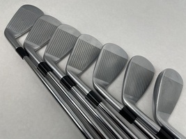 Taylor Made P-790 Iron Set 4-PW Dynamic Gold 105 S300