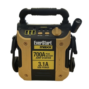 EverStart Maxx 700A Peak Battery Jump Starter