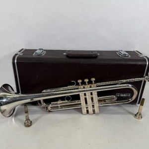 Yamaha YTR-232S Silver Plated Classic Bb Student Trumpet