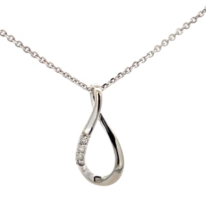 10K White Gold 18 in. Diamond Infinity Necklace 