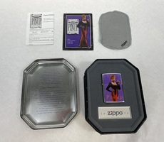 Zippo Pin-up Girl 1996 Limited Edition Box