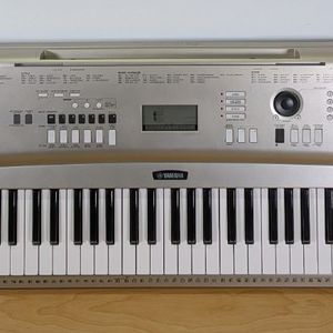 Yamaha YPG-235 76-Key Portable Grand Piano