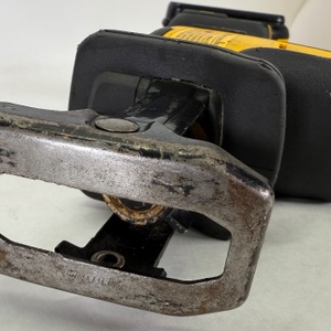 DeWalt DCS369 Cordless Reciprocating Saw W/1.5AH Battery and Charger