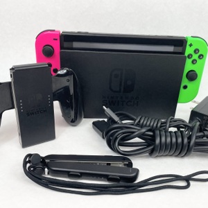 Nintendo Switch Console V2 W/ Accessories