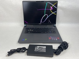 MSI Vector 17 HX A14V 17" i9-14900HX 2.2GHz 32GB RAM 1TB SSD GeForce RTX 4070