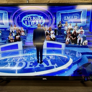 Onn 32" Roku Smart TV with Remote