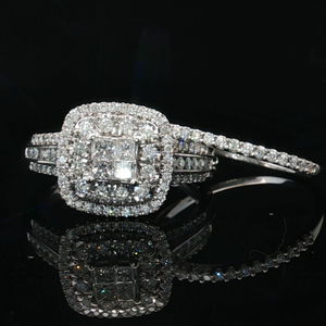 Ladies 10K White Gold  1.0CTW Diamond Double Halo Bridal Set SZ:9, 5.4g