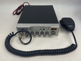 Uniden PC88 ELITE 40 Channel CB Radio