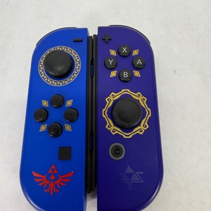 Nintendo Joy-Con The Legend of Zelda: Skyward Sword HD Ed.