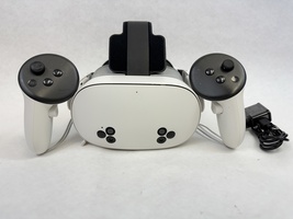Meta Quest 3S Virtual Reality Headset - Model: P97 - 128GB - White (141252104)