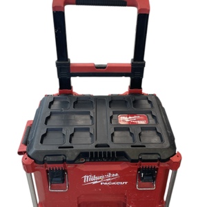 Milwaukee Rolling Packout Tool Chest