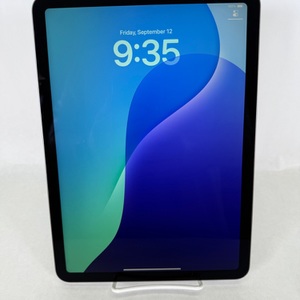 Apple iPad Air 5th Generation 10.9" 256GB Wi-Fi Space Gray MM9L3LL/A A2588