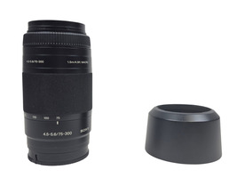 Sony 75-300 1.5M/4.9ft Lens FOR PARTS ONLY/as is