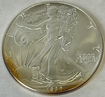 1986 American Silver Eagle Toned Nicely .999 1oz Fine Silver Coin