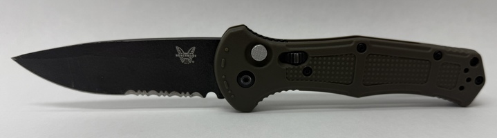 Benchmade Claymore CPM-D2 Ranger Green FRN SCALES Folding Pocket Knife