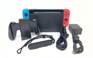 Nintendo Switch Console HAC-001(-01) Console W/ Accessories