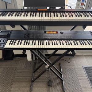 Roland XP-80 76-Key Music Workstation