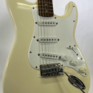 Squier Affinity Stratocaster - Olympic White