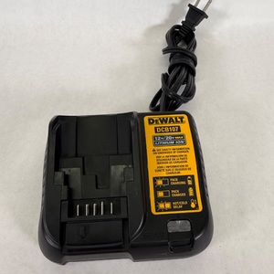 Dewalt DCB107 Battery Charger