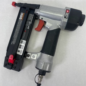 Porter Cable BN200C 2" 18 Gauge Pneumatic Brad Nailer 