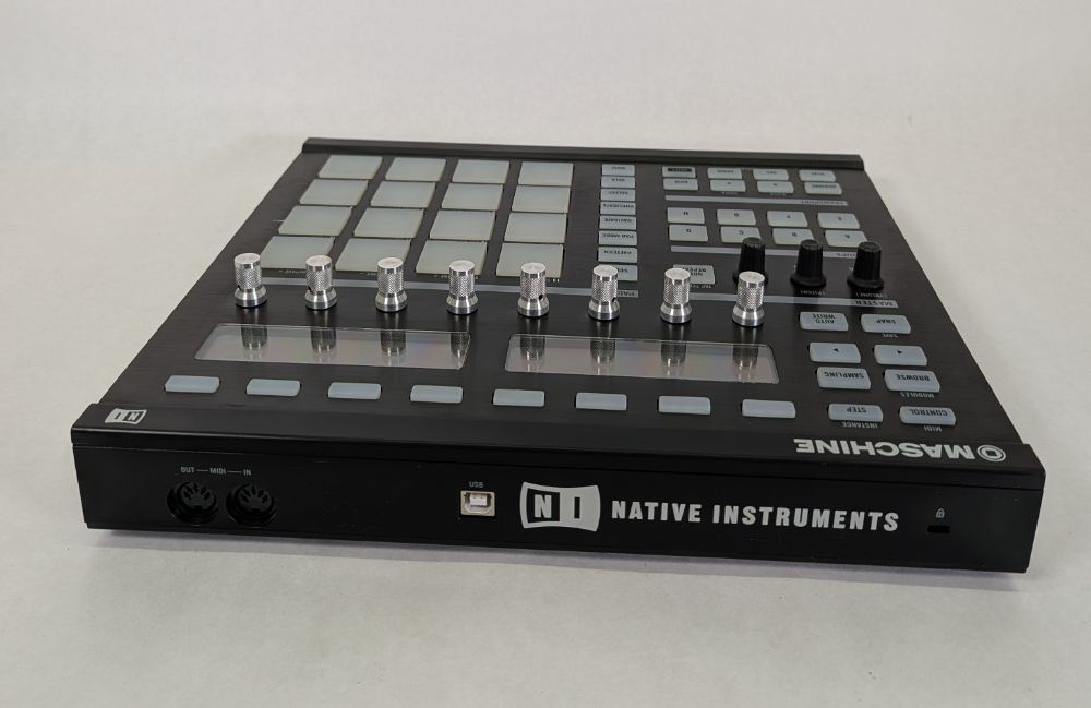 Native Instruments Maschine MK1 MIDI Controller | Heartland Pawn & Jewelry